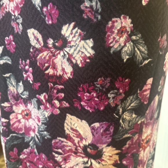 Dress - Picture 11 of 12